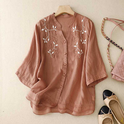 Laurienne™ | Blusa bordada con botones